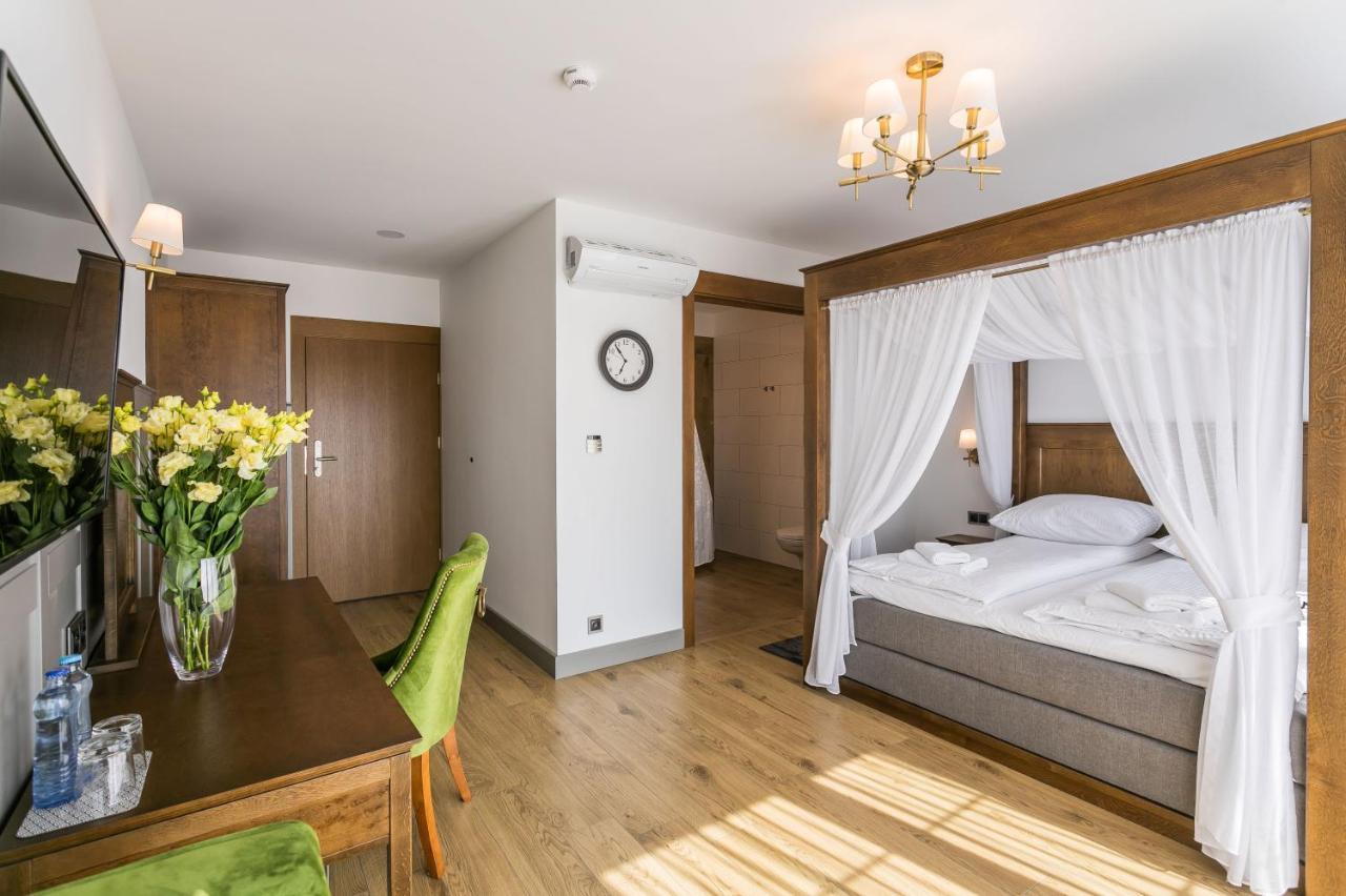 Nordowi Dwor Bed and Breakfast Celbowo Eksteriør billede