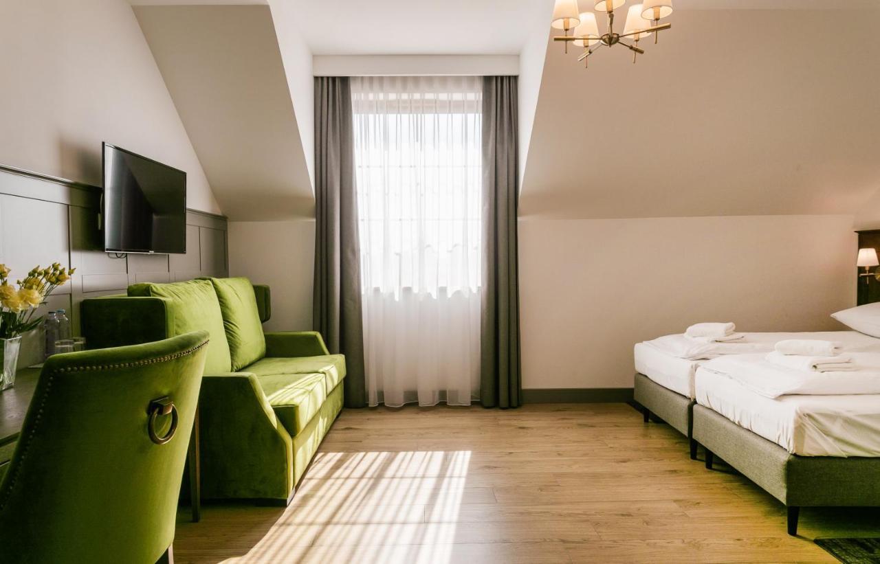 Nordowi Dwor Bed and Breakfast Celbowo Eksteriør billede