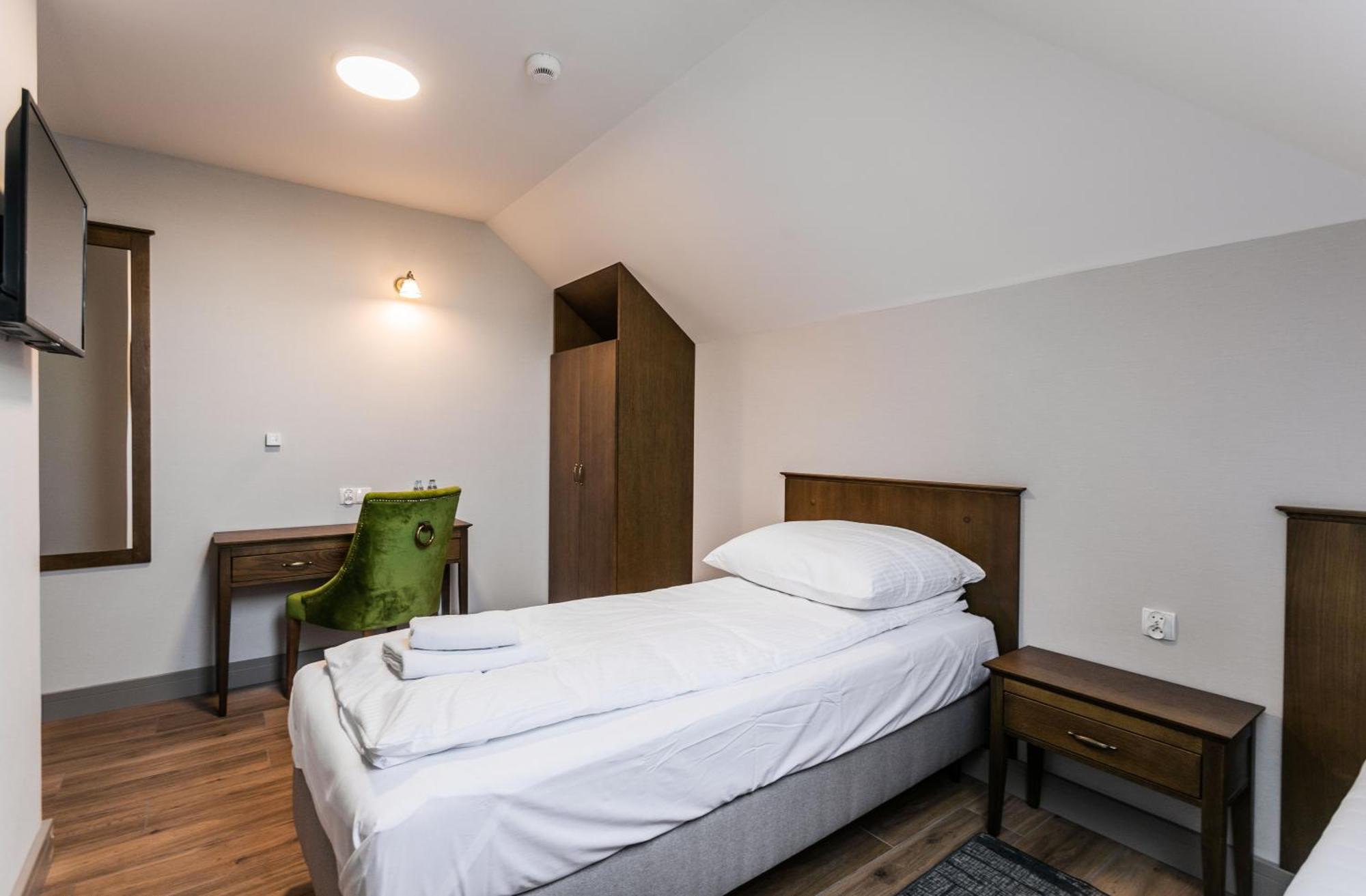 Nordowi Dwor Bed and Breakfast Celbowo Eksteriør billede