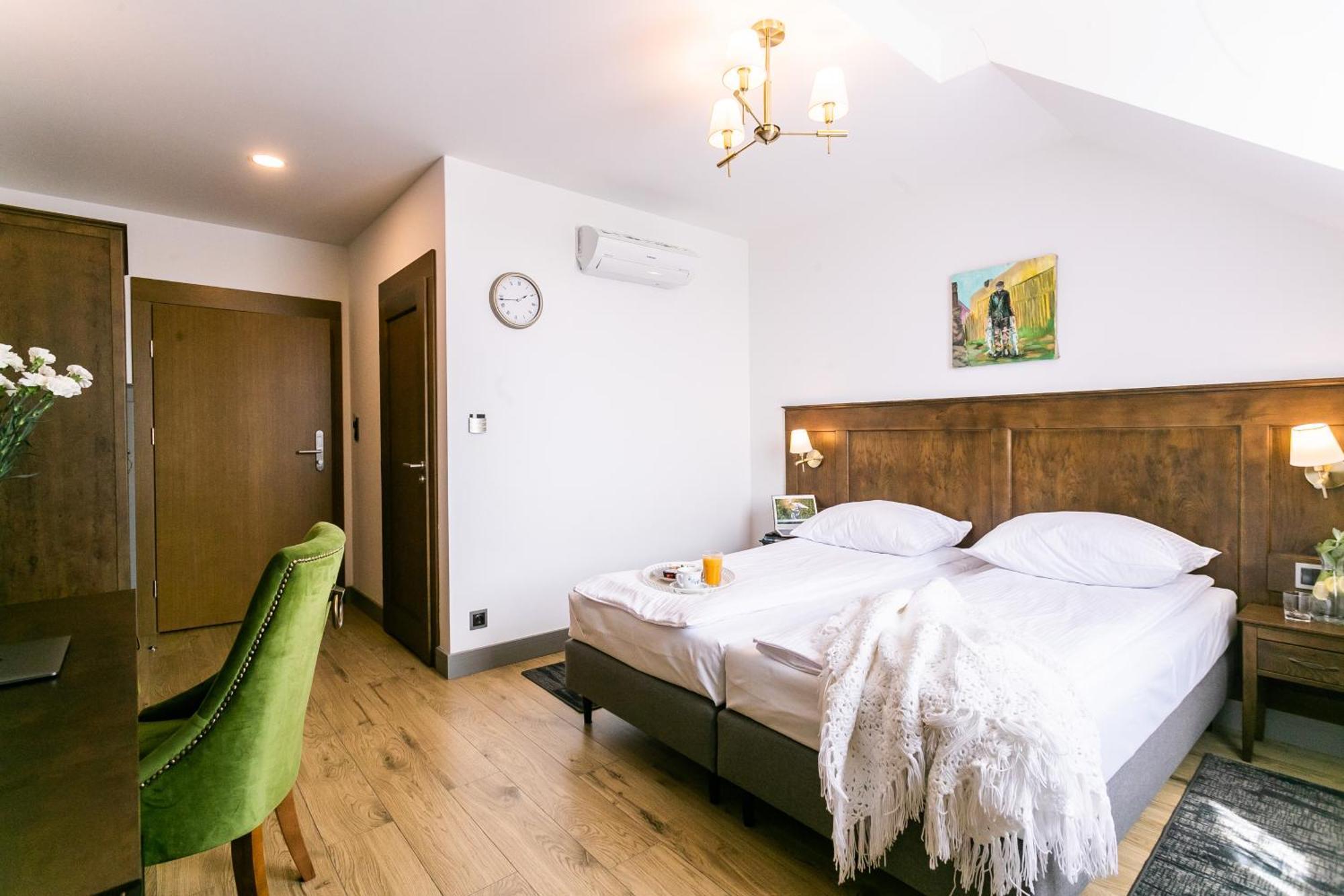 Nordowi Dwor Bed and Breakfast Celbowo Eksteriør billede
